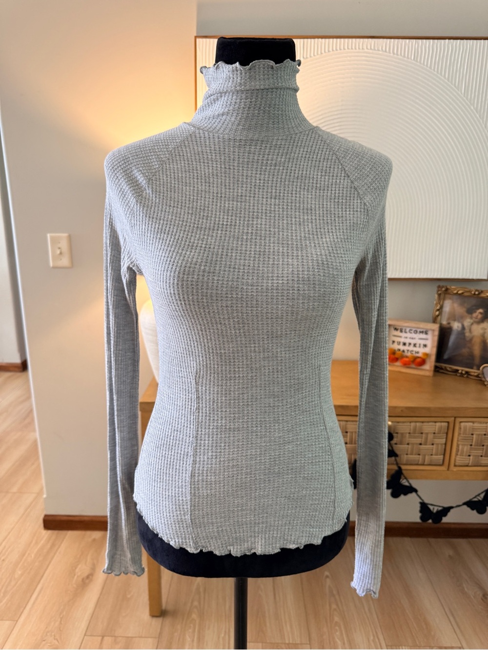 Free People Light Gray Ribbed Mock Neck Long Sleeve Top Size XS